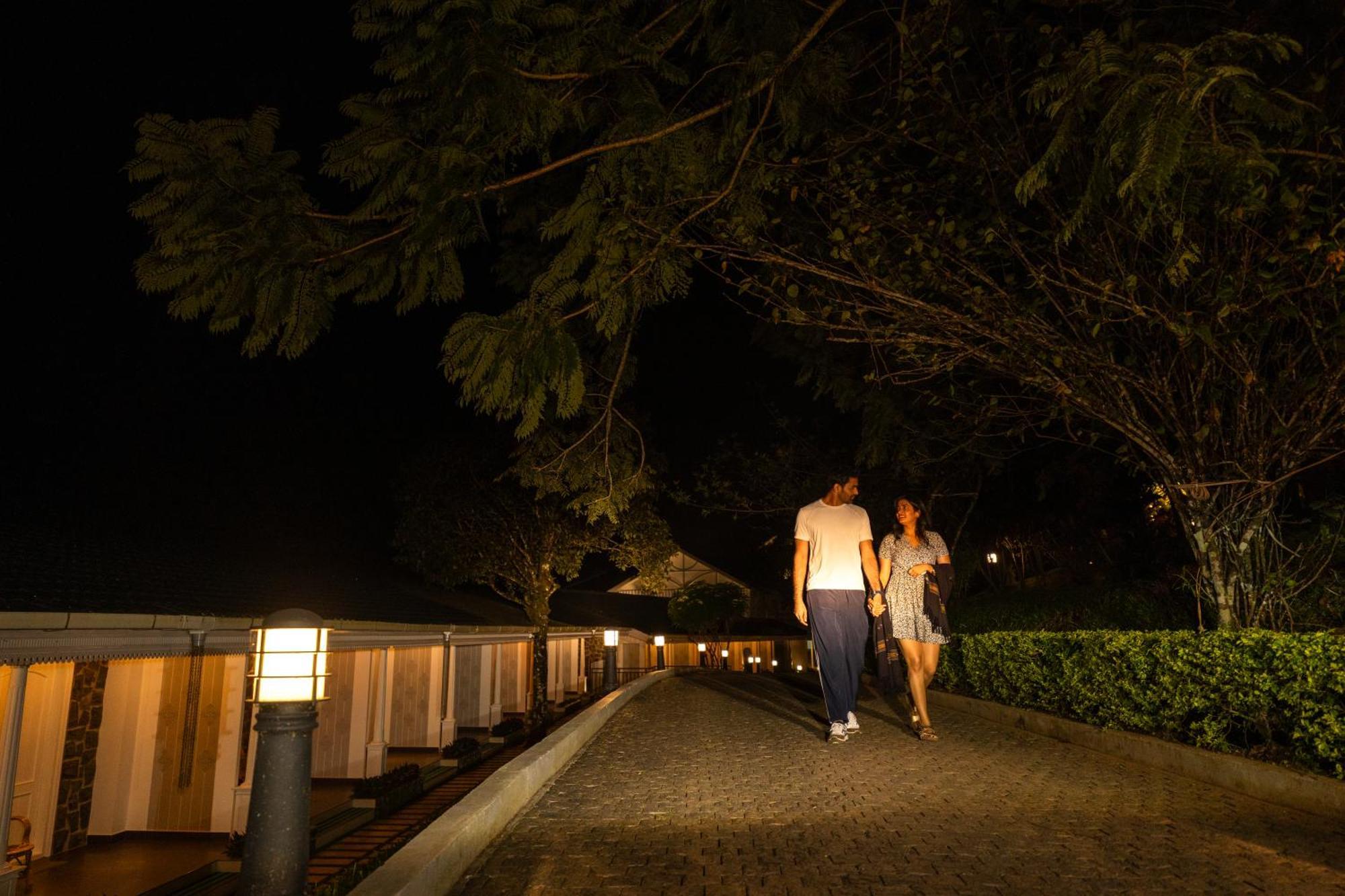 Le Montfort Resort Munnar Exterior photo