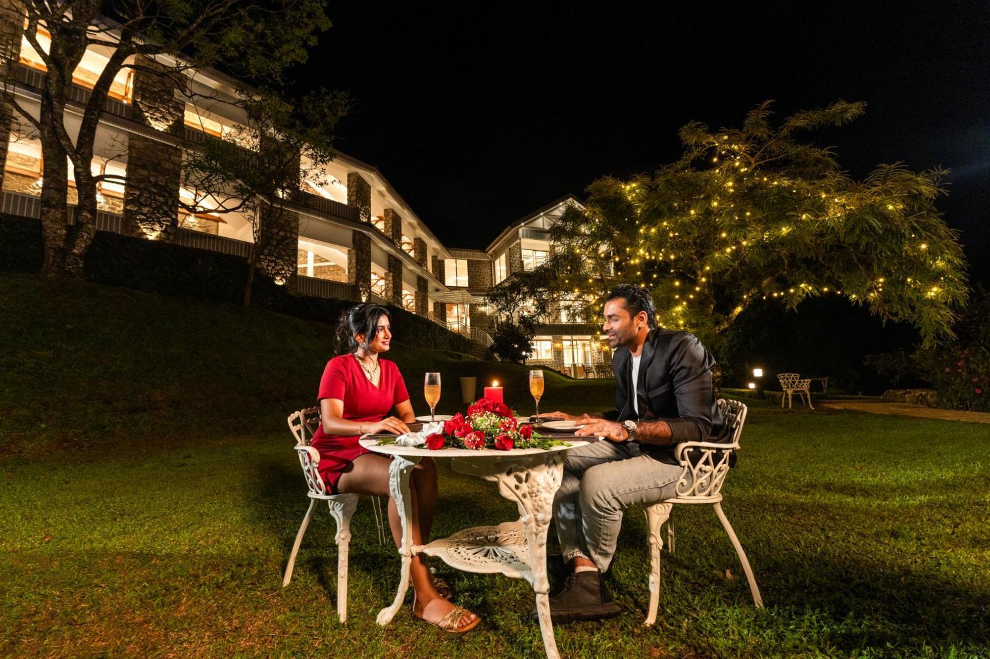 Le Montfort Resort Munnar Exterior photo