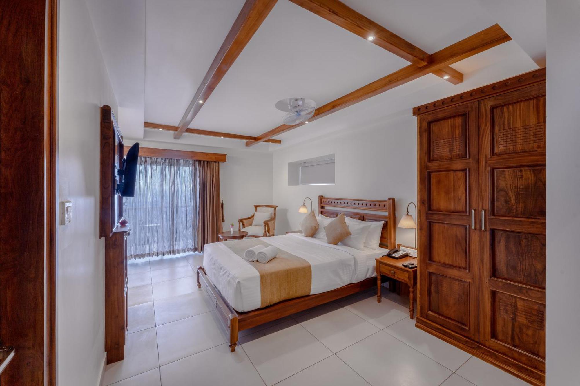 Le Montfort Resort Munnar Exterior photo